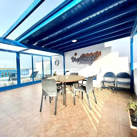 Timanfaya Apartment, Wifi, Sea Views,punta Mujeres Punta Mujeres