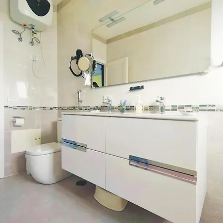Apartamento Timanfaya Apartment, Wifi, Sea Views,punta Mujeres