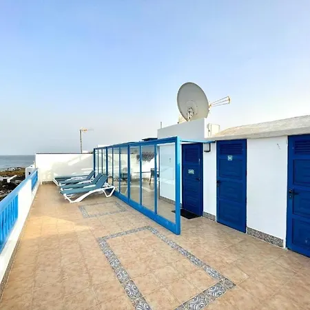 아파트 Timanfaya Apartment, Wifi, Sea Views,punta Mujeres *